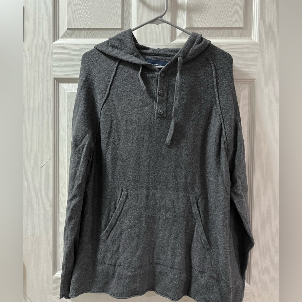 Lucky Brand Sweater/Hoodie
